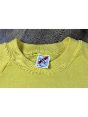 Vintage 90’s Yellow Jerzees Sweatshirt Blank Made In USA Crewneck Size Large